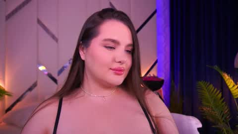 Amber online show from October 18, 11:38 pm