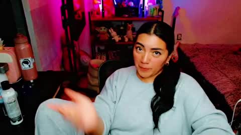 Snapshot of cuteambervi chatting on March 5, 12:49 am Princess Amber online show from March 5, 12:49 am