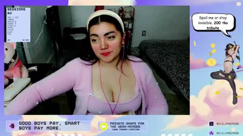 Snapshot of cuteambervi chatting on October 2, 6:26 pm Princess Amber online show from October 2, 6:26 pm