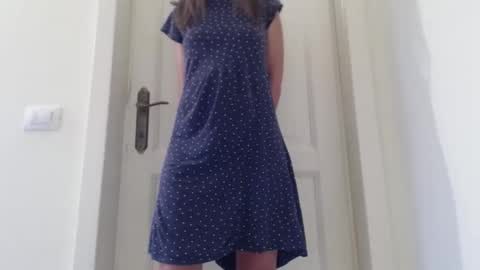 Snapshot of cuteangelx chatting on September 24, 6:50 am Anne-Marie online show from September 24, 6:50 am