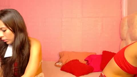 Snapshot of cuteantonella18 chatting on November 2, 1:13 pm Tip us ask our names online show from November 2, 1:13 pm