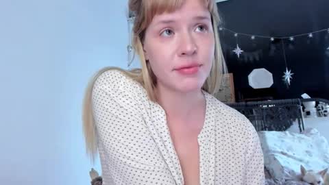 Snapshot of cuteasfuck_ chatting on September 11, 12:16 pm Amy online show from September 11, 12:16 pm