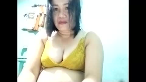 Snapshot of cutechey06 chatting on September 24, 4:05 am Sky online show from September 24, 4:05 am