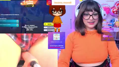 Snapshot of cutecinamonroll chatting on October 12, 4:33 am Cinna independent model online show from October 12, 4:33 am
