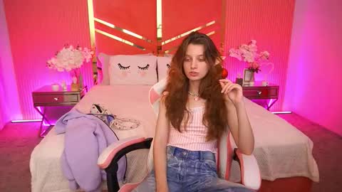 Foxy online show from December 20, 2:46 pm