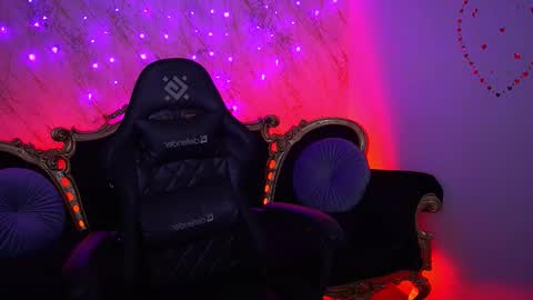 Foxy online show from February 28, 2:40 pm