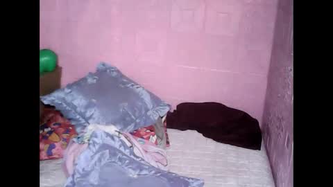 cutehornymom online show from September 20, 11:39 pm