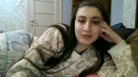 Snapshot of cutekattie chatting on November 25, 2:06 pm cutekattie online show from November 25, 2:06 pm