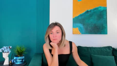 cutemirage online show from September 14, 2:38 pm