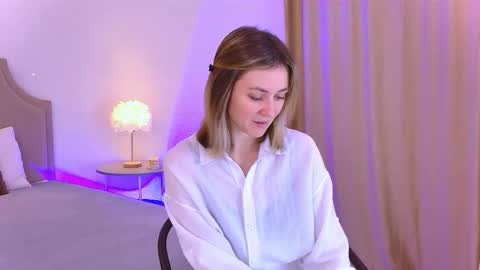 cutemirage online show from January 17, 2:55 pm