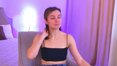 cutemirage online show from March 17, 2:53 pm