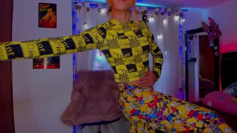 cuteweed420 online show from January 20, 7:46 pm