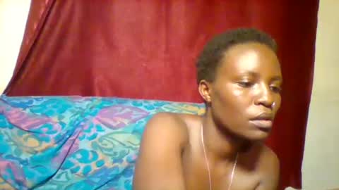 Snapshot of cutey_lunar chatting on January 25, 6:24 pm cutey_lunar online show from January 25, 6:24 pm