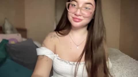 Snapshot of cuteyaji chatting on November 6, 9:59 pm CuteAnn online show from November 6, 9:59 pm