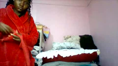 cutezola online show from September 12, 3:06 am