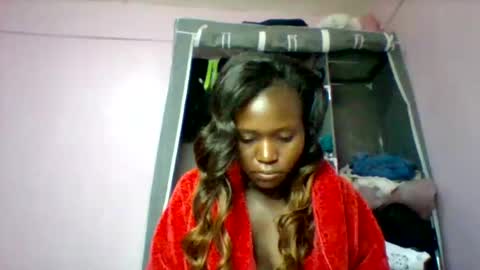 cutezola online show from October 9, 4:54 am