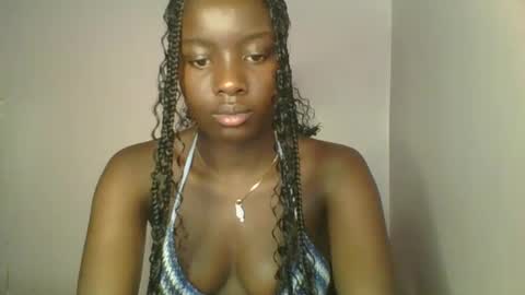 Snapshot of cutie_choco chatting on October 3, 2:58 pm cutie_choco online show from October 3, 2:58 pm