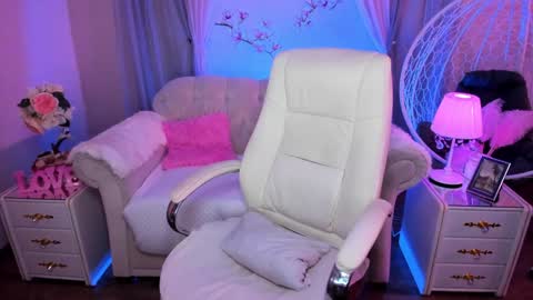 Alice online show from January 21, 2:59 pm