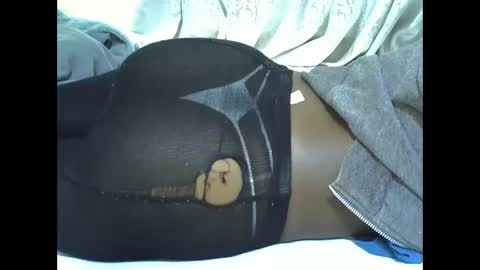 cutiehanish4 online show from September 16, 6:03 am