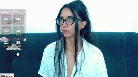 miss ari  online show from October 27, 9:46 am