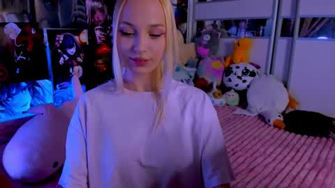 Snapshot of cuttie_ponyy chatting on September 8, 8:41 pm Nora online show from September 8, 8:41 pm