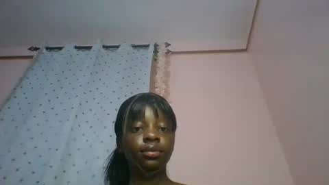 Snapshot of cutty_teshy chatting on November 19, 6:30 pm cutty_teshy online show from November 19, 6:30 pm