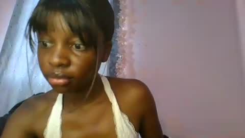 Snapshot of cutty_teshy chatting on November 27, 6:48 am cutty_teshy online show from November 27, 6:48 am