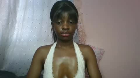 Snapshot of cutty_teshy chatting on December 4, 6:44 am cutty_teshy online show from December 4, 6:44 am