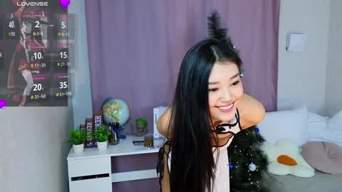 Snapshot of cweneharwick chatting on December 27, 3:04 pm Welcome in my room My name is Mila did you miss me lets play - check menu to have fun online show from December 27, 3:04 pm