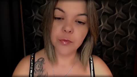 Snapshot of cyberdomme chatting on January 27, 11:22 pm Full time mean bitch. online show from January 27, 11:22 pm