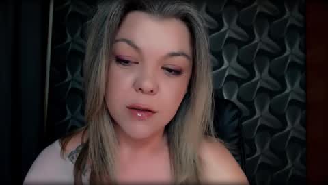 Full time mean bitch. online show from March 19, 11:53 pm