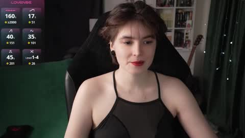 Helen Blossom online show from October 23, 8:18 pm