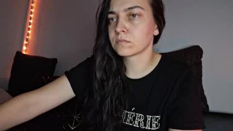 Cyndee Winter online show from December 5, 3:39 pm