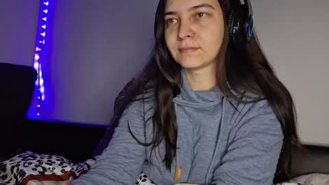 Cyndee Winter online show from December 22, 9:53 pm