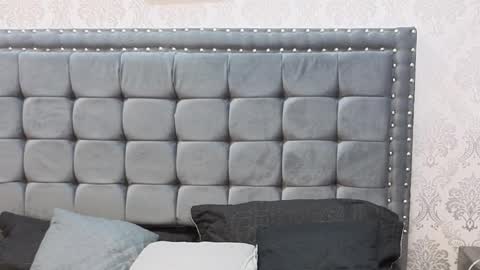 Cynthia1fox online show from March 13, 3:57 am