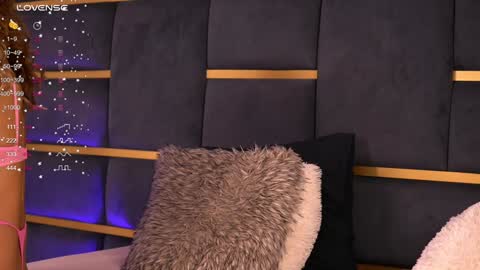 Ivy online show from February 5, 3:55 am