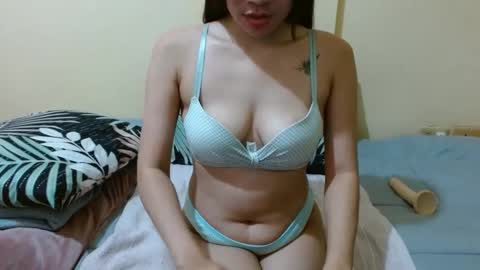 Snapshot of czarina69 chatting on January 30, 2:06 am czarina69 online show from January 30, 2:06 am