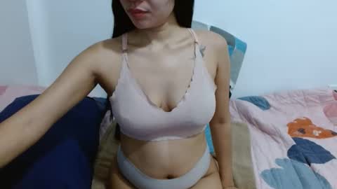 Snapshot of czarina69 chatting on November 19, 10:21 pm czarina69 online show from November 19, 10:21 pm
