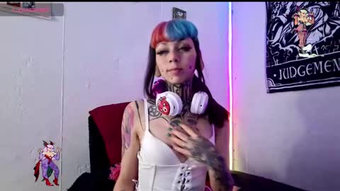 d3m0ny0_0 online show from November 20, 6:24 am