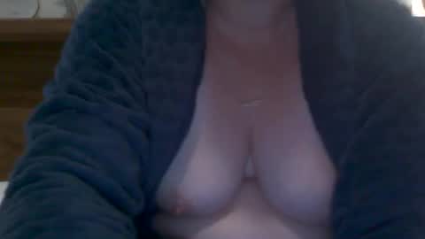 Snapshot of d4p_couple chatting on January 13, 8:26 pm Deb peter online show from January 13, 8:26 pm