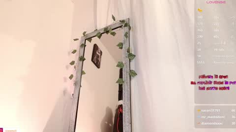 Snapshot of d4rklover2024 chatting on December 29, 10:14 pm Anna modelo independiente online show from December 29, 10:14 pm