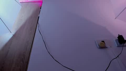 darling online show from December 26, 8:18 am