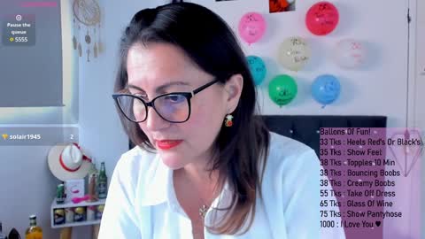 Snapshot of d_martii chatting on February 1, 5:16 pm Mia online show from February 1, 5:16 pm