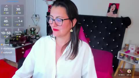 Snapshot of d_martii chatting on March 1, 8:42 pm Mia online show from March 1, 8:42 pm