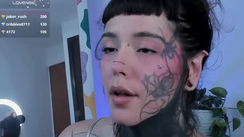 Darlene online show from March 9, 4:33 pm