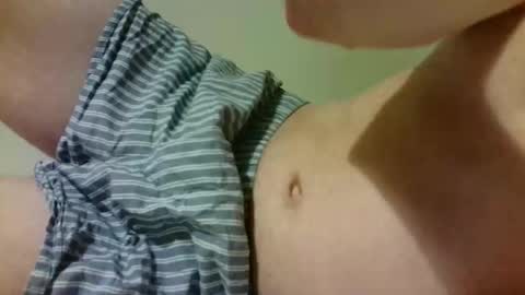 Snapshot of daboy_t chatting on November 17, 7:41 pm Daboy-t online show from November 17, 7:41 pm