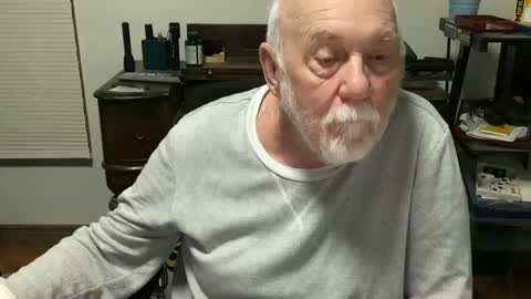 Snapshot of dack47 chatting on March 7, 12:23 pm dack47 online show from March 7, 12:23 pm