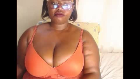 dackchoc21 online show from November 5, 8:58 am