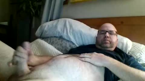 daddo1234 online show from June 6, 7:02 am