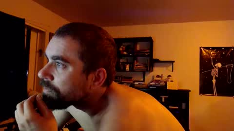 daddy_werewolf online show from March 19, 7:12 am